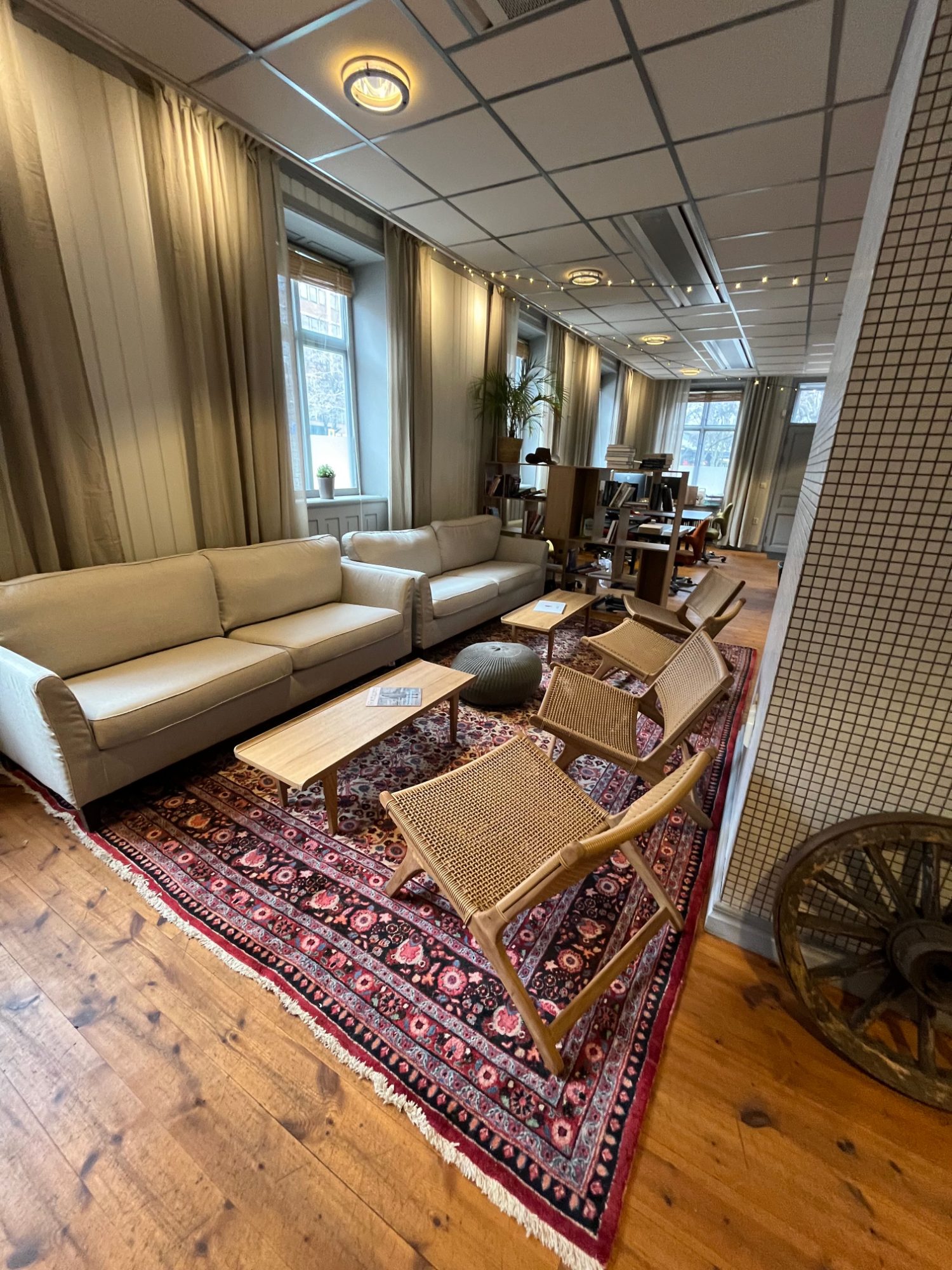 Loungen i Bzzness Lounge